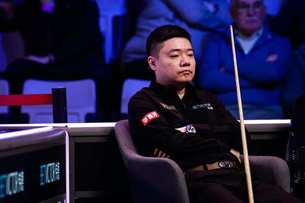 【斯诺克-“丁俊晖第一定律”】没想到国外记者都知道了,墨菲一句话诠释了丁俊晖在中国斯诺克的地位