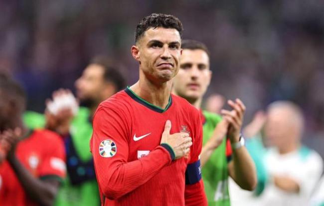 C罗里程碑之夜放言：葡萄牙的欧洲杯与世界杯同等重要